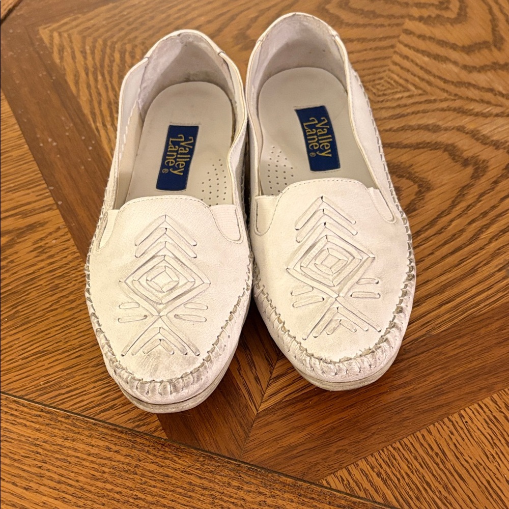Valley Lane White Embroidered Leather Slip-On Loafers